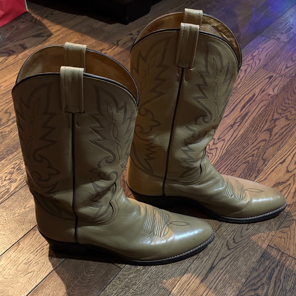 Tan Leather Cowboy Boots, Dan Post